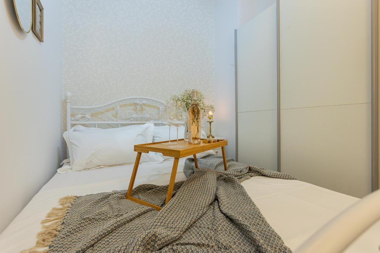 Oasis Luxury Apartment With Terrarce And Jacuzzi Split Exterior photo
